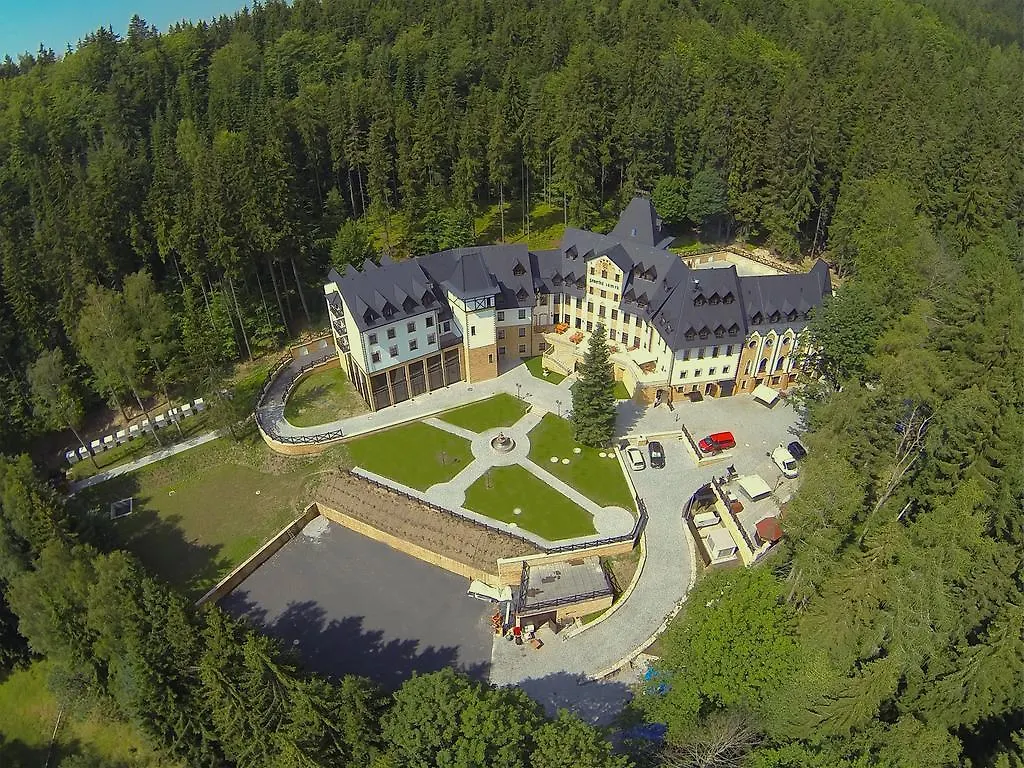 Zamek Luzec Spa & Wellness Resort Karlsbad