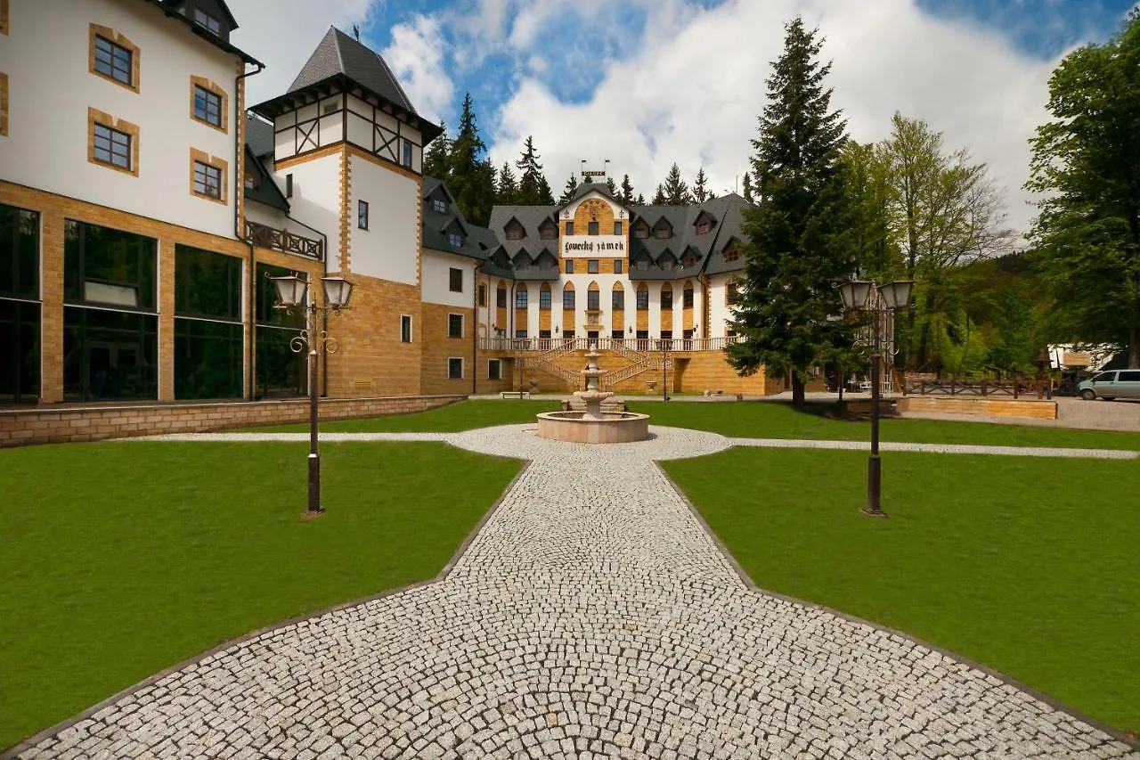 **** Hotell Zamek Luzec Spa & Wellness Resort Karlsbad Tjeckien